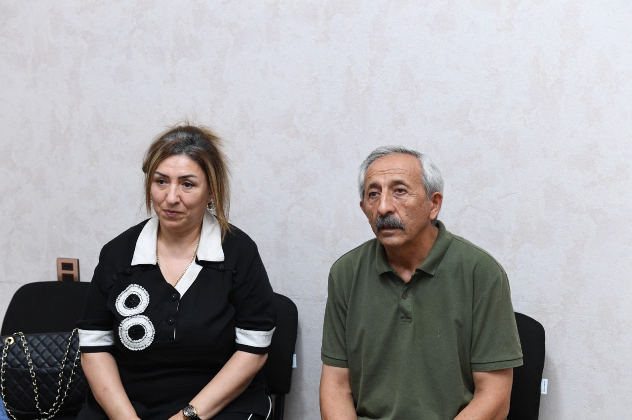 Rövşən Rzayev vətəndaşların növbəti qəbulunu keçirib - FOTOLAR